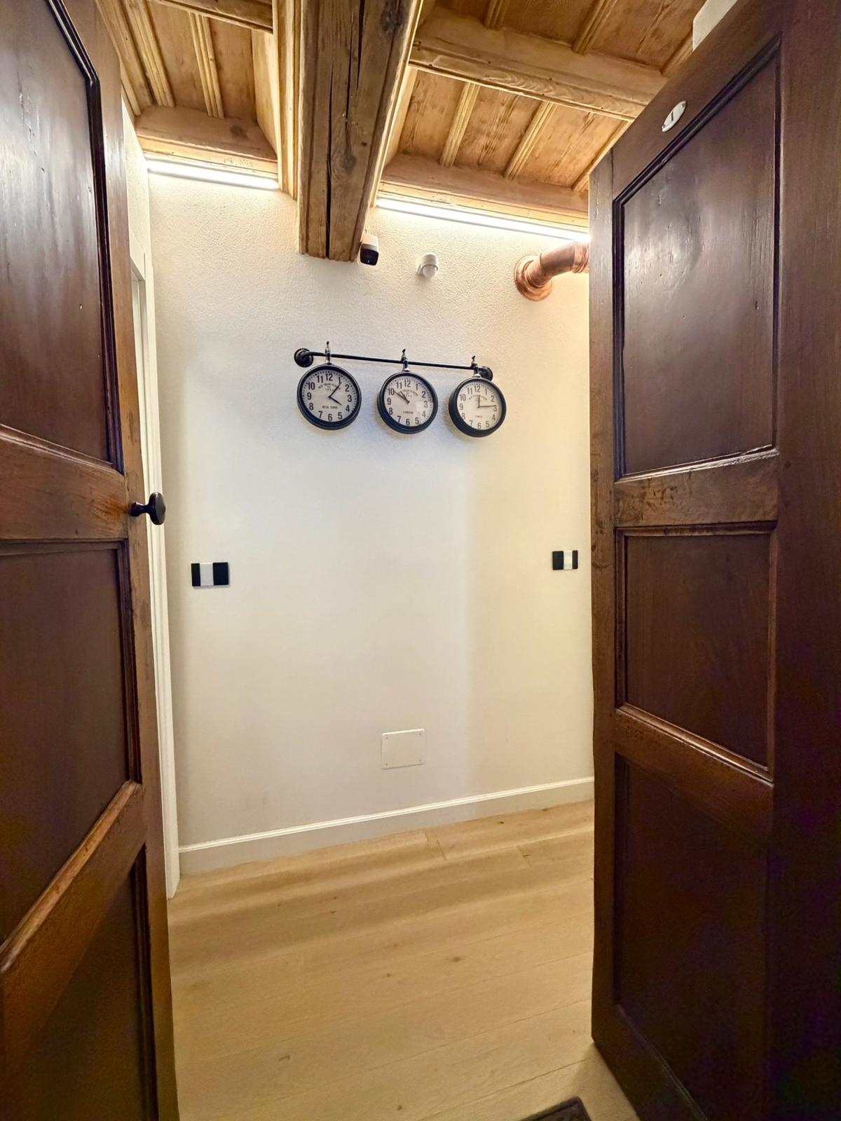 Dettaglio ingresso della struttura